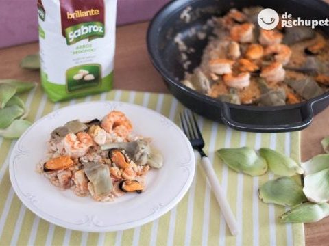 Meeresfrüchte-Reis mit Artischocken