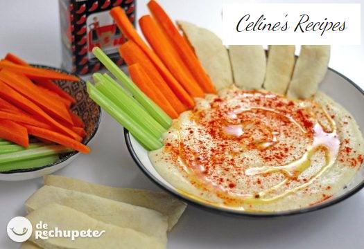 Byessar oder Bohnencreme. Marokkanisches traditionelles Rezept