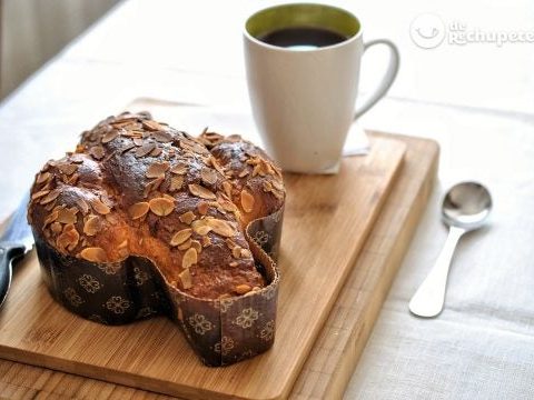 Colomba oder Ostertaube. Osterdessert
