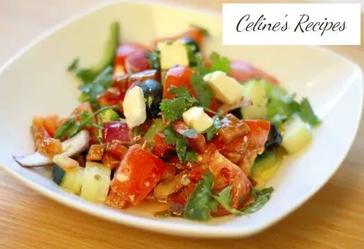 Griechischer Salat mit Feta-Käse