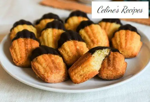 Französische Muffins oder Madeleines mit Schokolade
