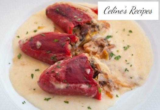 Mit Morcilla gefüllte Paprikaschoten