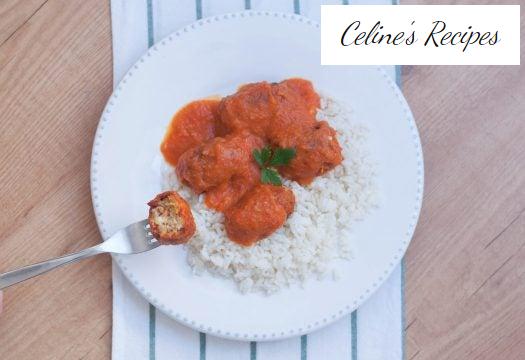 Bonito rollt in Piquillo-Sauce