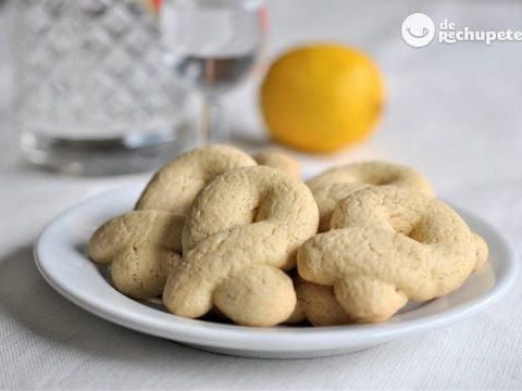 Roscos oder Rosquetes de Cádiz