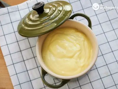 Wie man Mayonnaise oder Mayonnaise-Sauce macht