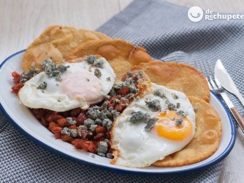 Asturische Kuchen mit Picadillo und Cabrales