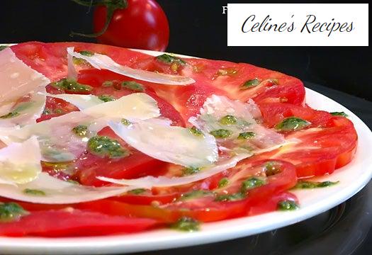 Tomatensalat mit Parmesan und Pesto