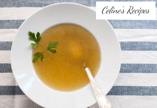 Hühnersuppe. Traditionelles Rezept