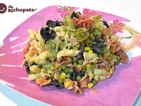 Gigli-Salat mit Thunfisch und Sardellen