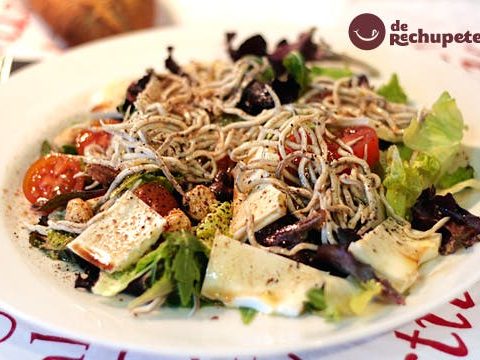 Kopfsalat, Burgos-Käse und nördliche Gulas.