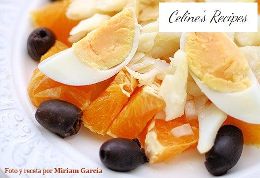 Andalusisches Einweichen. Kabeljau und Orangensalat.