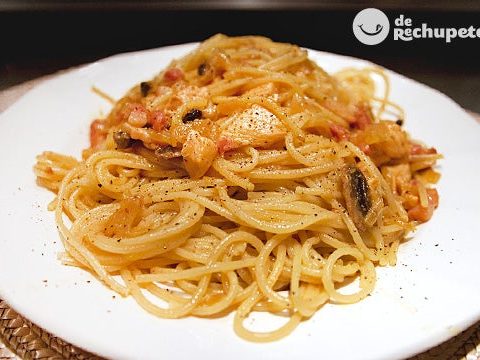 Spaghetti mit Orangensauce und Dijon-Senf