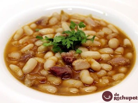 Bohnen aus Madrid. Onkel Lucas