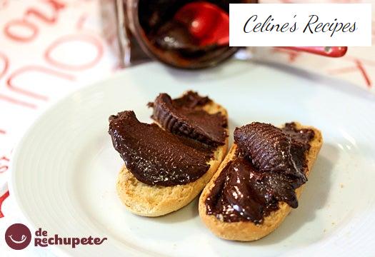 Hausgemachte Kakao- und Haselnusscreme