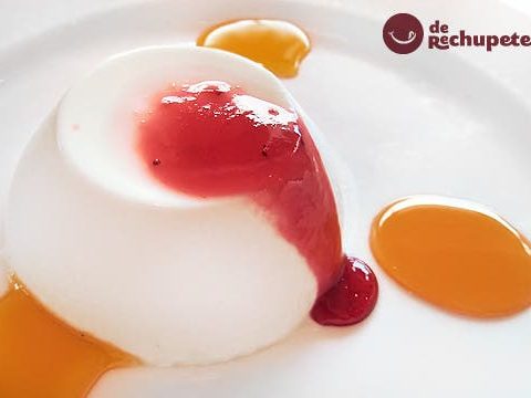 Panna Cotta oder Käse Panacota