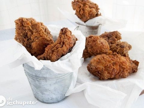 KFC Brathähnchen. Knuspriges Hähnchen