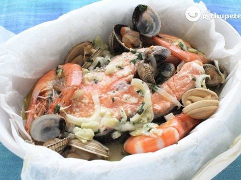 Papillote Lachs und Schalentiere