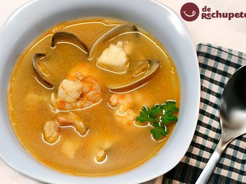 Fischsuppe und Meeresfrüchte