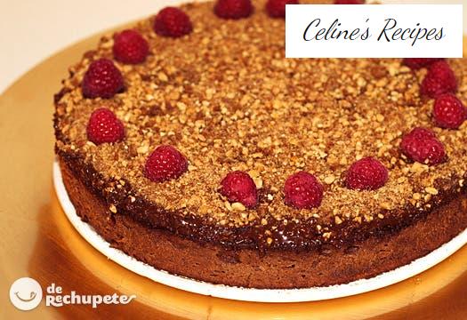 Mexikanischer Schokoladenkuchen mit Himbeeren