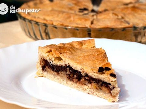 Bananen-, Schokoladen- und Haselnusstorte