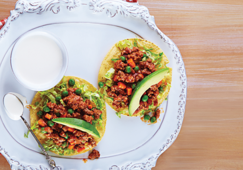 Hackfleisch-Picadillo-Tostadas mit Guajillo