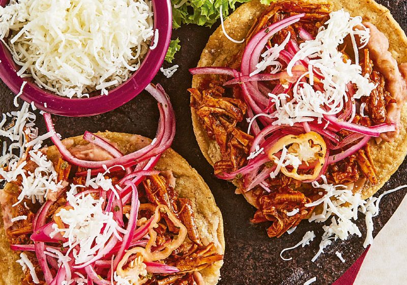 Cochinita pibil Rezept mit Sopes