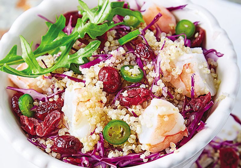 Quinoasalat mit Garnelen