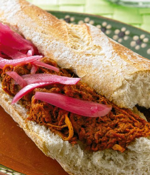Cochinita pibil auf dem Herd
