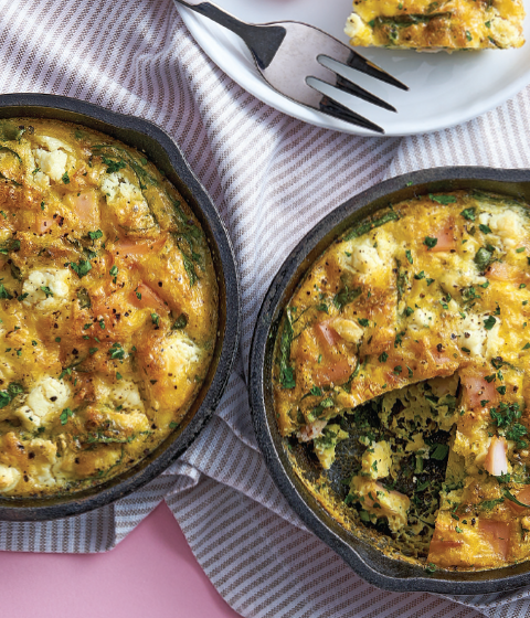Schinken-Frittata mit Spinat und Ziegenkäse
